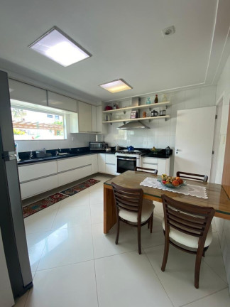 Imagem Casa de Condomínio com 3 Quartos à Venda, 390 m² em Portão - Lauro De Freitas Imagem Casa de Condomínio com 3 Quartos à Venda, 390 m² em Portão - Lauro De Freitas