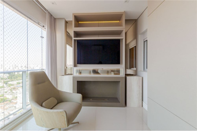 Imagem Imóvel com 3 Quartos à Venda, 225 m² em Vila Mariana - São Paulo
