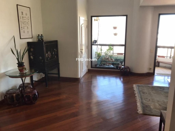 Imagem Imóvel com 4 Quartos à Venda, 358 m² em Moema - São Paulo Imagem Imóvel com 4 Quartos à Venda, 358 m² em Moema - São Paulo