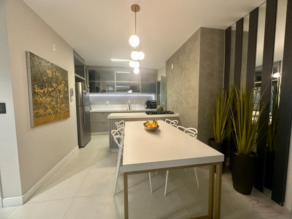 Imagem Apartamento com 3 Quartos à Venda, 110 m² em Agronômica - Florianópolis Imagem Apartamento com 3 Quartos à Venda, 110 m² em Agronômica - Florianópolis