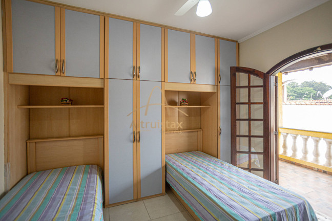 Imagem Casa com 4 Quartos à Venda, 120 m² em City Bussocaba - Osasco Imagem Casa com 4 Quartos à Venda, 120 m² em City Bussocaba - Osasco