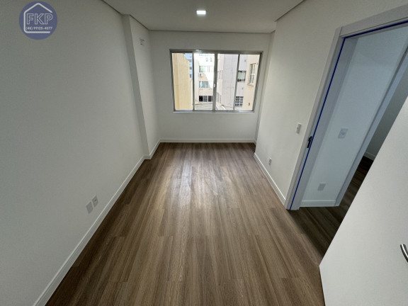 Imagem Apartamento com 3 Quartos à Venda, 111 m² em Centro - Florianópolis Imagem Apartamento com 3 Quartos à Venda, 111 m² em Centro - Florianópolis