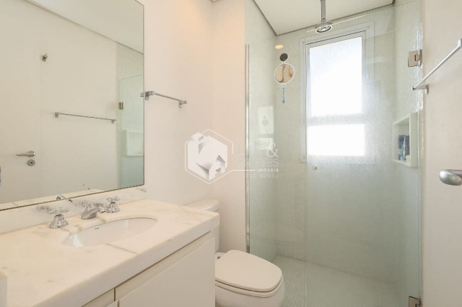 Imagem Apartamento com 3 Quartos à Venda, 185 m² em Itaim Bibi - São Paulo