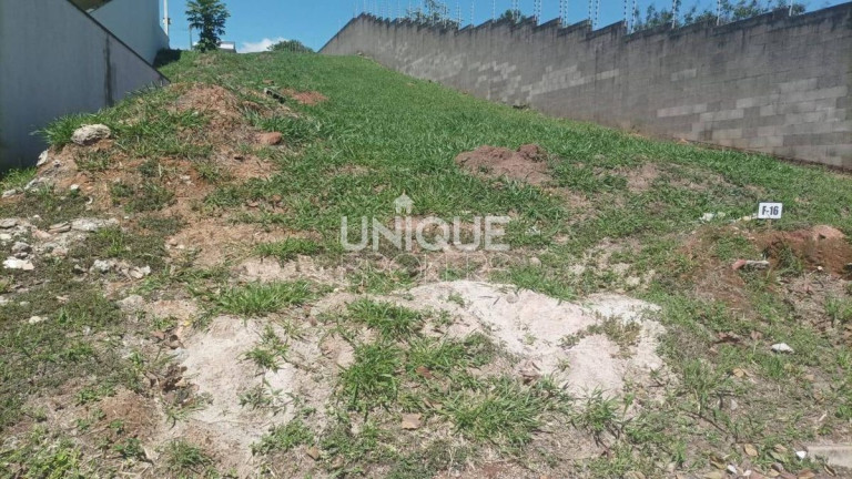 Terreno à Venda, 246 m² em Centro - Cabreúva