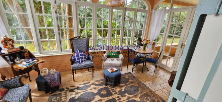 Casa com 4 Quartos à Venda, 1.200 m² em Alphaville Residencial Um - Barueri