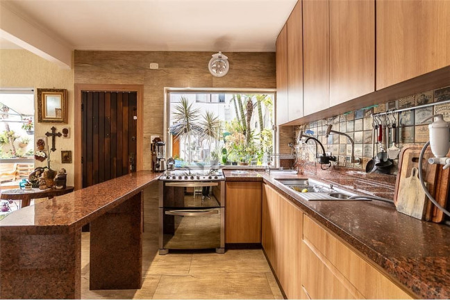 Imagem Casa com 4 Quartos à Venda, 267 m² em Jardim Da Saúde - São Paulo Imagem Casa com 4 Quartos à Venda, 267 m² em Jardim Da Saúde - São Paulo