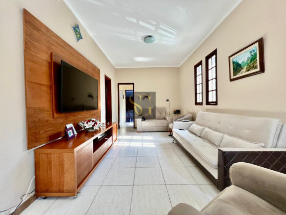 Imagem Casa com 4 Quartos à Venda, 400 m² em São Pedro - Teresópolis Imagem Casa com 4 Quartos à Venda, 400 m² em São Pedro - Teresópolis