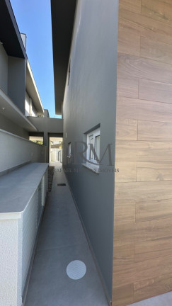 Imagem Sobrado com 3 Quartos à Venda, 176 m² em Lagoa Da Conceição - Florianópolis