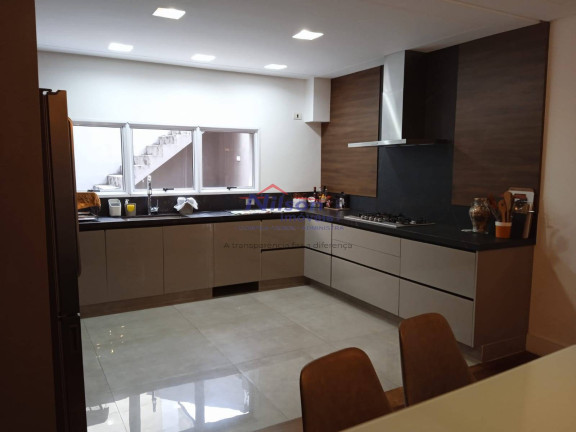 Imagem Casa com 4 Quartos para Alugar, 650 m² em Vila Rosália - Guarulhos