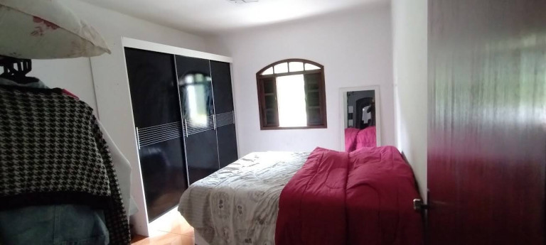 Imagem Casa com 4 Quartos à Venda, 135 m² em Jardim Dona Sinhá - São Paulo Imagem Casa com 4 Quartos à Venda, 135 m² em Jardim Dona Sinhá - São Paulo