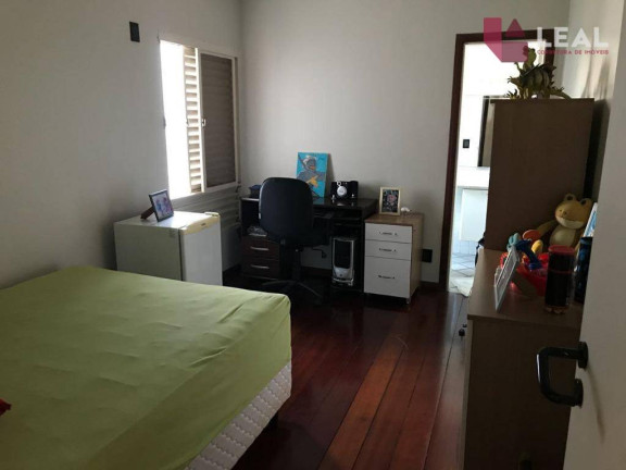 Imagem Casa com 4 Quartos à Venda, 390 m² em Santa Doroteia - Pouso Alegre