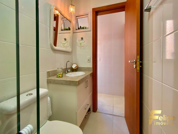 Imagem Imóvel com 3 Quartos à Venda, 80 m² em Centro - Guarapari