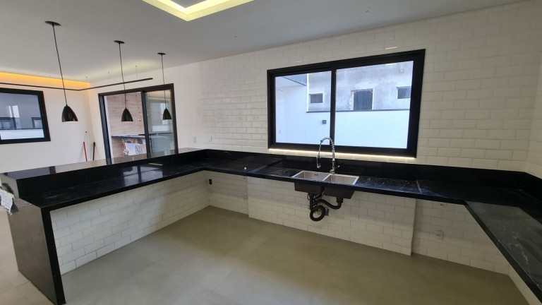 Imagem Casa com 3 Quartos à Venda, 260 m² em Recanto Dos Eucaliptos - São José Dos Campos