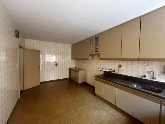 Imagem Casa com 4 Quartos à Venda, 240 m² em Vila Albertina - São Paulo