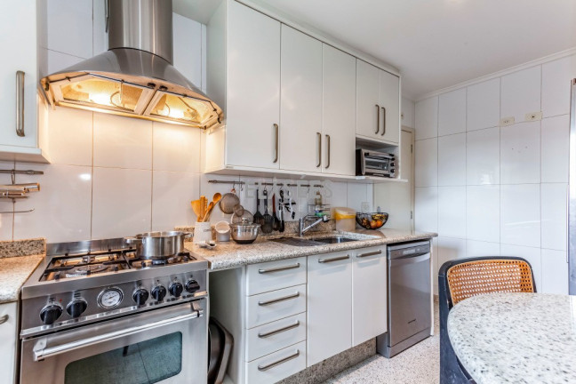 Imagem Apartamento com 3 Quartos à Venda, 145 m² em Vila Nova Conceição - São Paulo