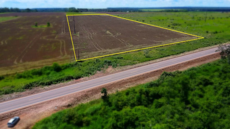 Imagem Fazenda à Venda, 72.600 m² em Zona Rural - Sinop Imagem Fazenda à Venda, 72.600 m² em Zona Rural - Sinop