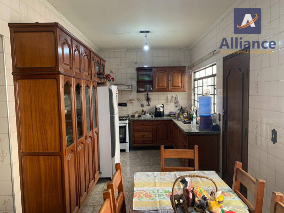Imagem Casa com 3 Quartos para Alugar, 220 m² em Santo Antônio - Louveira