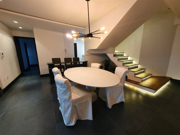 Imagem Cobertura com 3 Quartos à Venda, 268 m² em Pioneiros - Balneário Camboriú