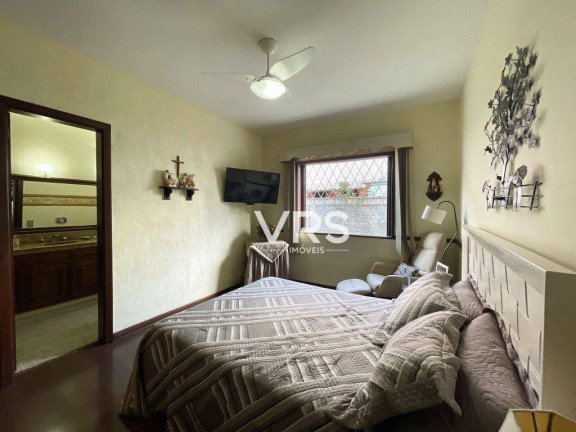 Imagem Casa com 3 Quartos à Venda, 141 m² em Várzea - Teresópolis
