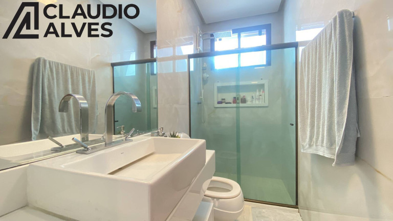 Imagem Casa de Condomínio com 4 Quartos à Venda, 256 m² em Santa Mônica Ii - Feira De Santana