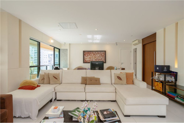 Imagem Apartamento com 4 Quartos à Venda, 235 m² em Aclimação - São Paulo