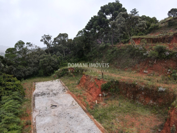 Imagem Terreno à Venda, 1.270 m² em Região Do Alto Do Capivari - Campos Do Jordão Imagem Terreno à Venda, 1.270 m² em Região Do Alto Do Capivari - Campos Do Jordão
