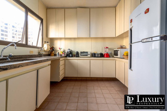 Imagem Apartamento com 3 Quartos à Venda, 147 m² em Moema - São Paulo Imagem Apartamento com 3 Quartos à Venda, 147 m² em Moema - São Paulo