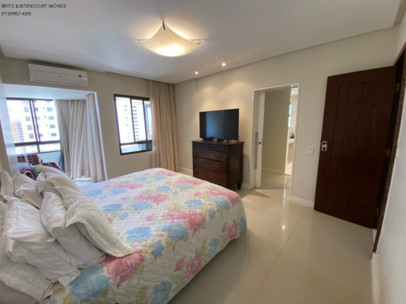 Imagem Imóvel com 4 Quartos à Venda, 260 m² em Horto Florestal - Salvador Imagem Imóvel com 4 Quartos à Venda, 260 m² em Horto Florestal - Salvador