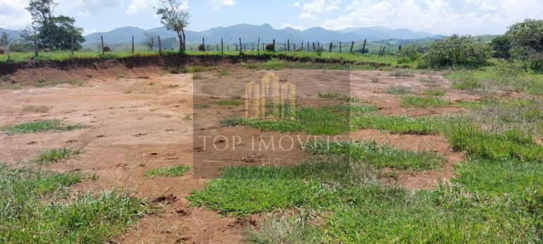 Imagem Terreno à Venda, 3.000 m² em Cacapava - Caçapava Imagem Terreno à Venda, 3.000 m² em Cacapava - Caçapava
