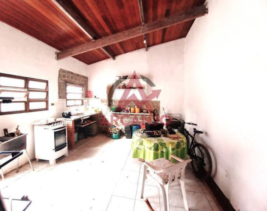 Imagem Sobrado com 4 Quartos à Venda, 300 m² em Ressaca - Ubatuba Imagem Sobrado com 4 Quartos à Venda, 300 m² em Ressaca - Ubatuba