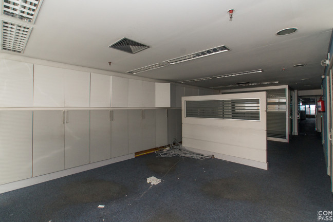 Imagem Sala Comercial à Venda, 134 m² em Centro Histórico - Porto Alegre