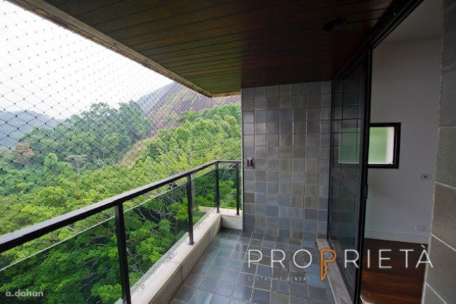 Imagem Apartamento com 4 Quartos à Venda, 319 m² em Lagoa - Rio De Janeiro Imagem Apartamento com 4 Quartos à Venda, 319 m² em Lagoa - Rio De Janeiro