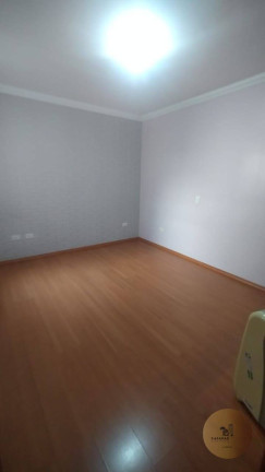 Imagem Casa com 3 Quartos para Alugar, 130 m² em Jardim - Santo André Imagem Casa com 3 Quartos para Alugar, 130 m² em Jardim - Santo André