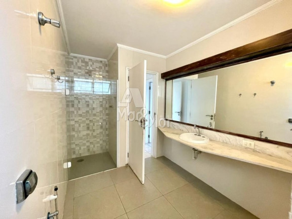Imagem Apartamento com 4 Quartos à Venda, 230 m² em Pitangueiras - Guarujá Imagem Apartamento com 4 Quartos à Venda, 230 m² em Pitangueiras - Guarujá