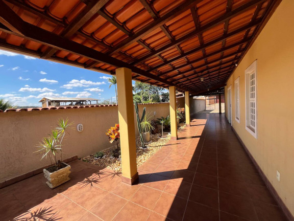 Imagem Chácara com 3 Quartos à Venda, 272 m² em Satélite - Juatuba