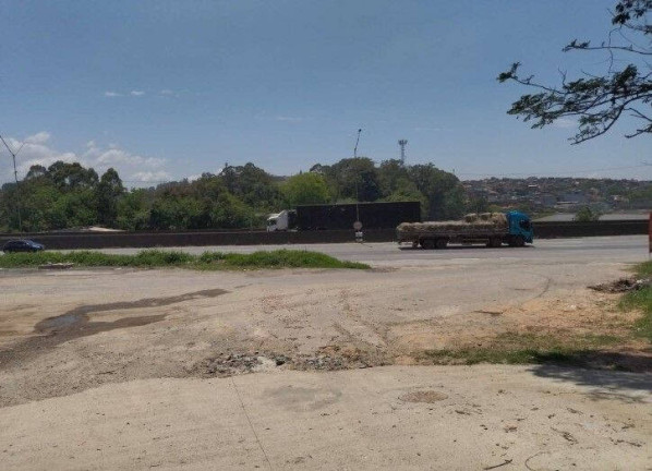 Imagem Galpão para Alugar, 2.000 m² em Parque Edu Chaves - São Paulo Imagem Galpão para Alugar, 2.000 m² em Parque Edu Chaves - São Paulo