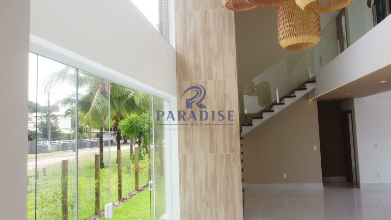 Imagem Casa com 6 Quartos à Venda, 350 m² em Guarajuba - Camaçari Imagem Casa com 6 Quartos à Venda, 350 m² em Guarajuba - Camaçari