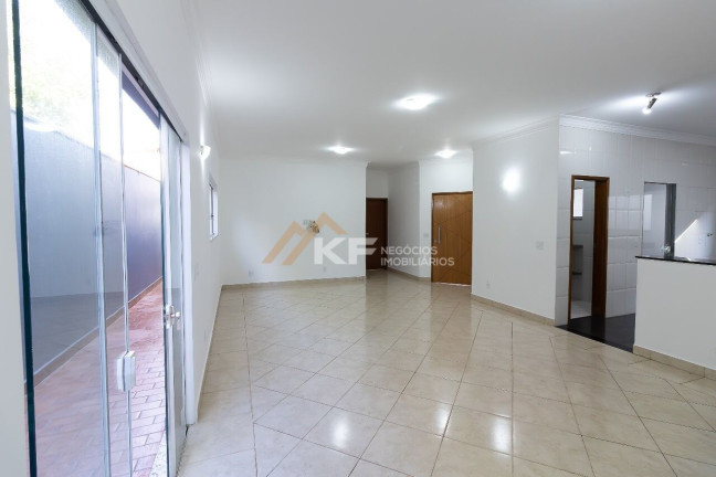 Imagem Casa com 4 Quartos à Venda, 140 m² em Parque Residencial Cândido Portinari - Ribeirão Preto Imagem Casa com 4 Quartos à Venda, 140 m² em Parque Residencial Cândido Portinari - Ribeirão Preto