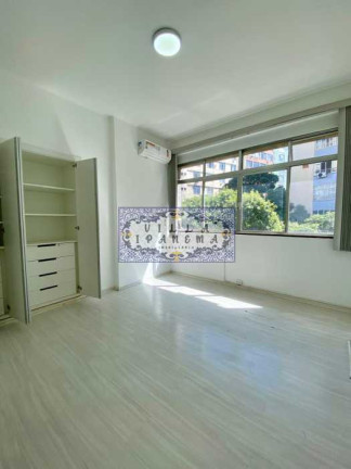 Imagem Apartamento com 3 Quartos à Venda, 200 m² em Copacabana - Rio De Janeiro Imagem Apartamento com 3 Quartos à Venda, 200 m² em Copacabana - Rio De Janeiro