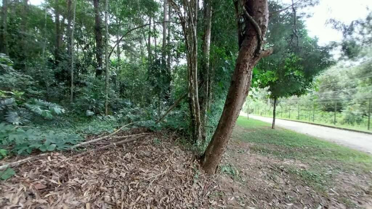 Imagem Terreno à Venda, 2 m² em Moinho Velho - Embu Das Artes Imagem Terreno à Venda, 2 m² em Moinho Velho - Embu Das Artes