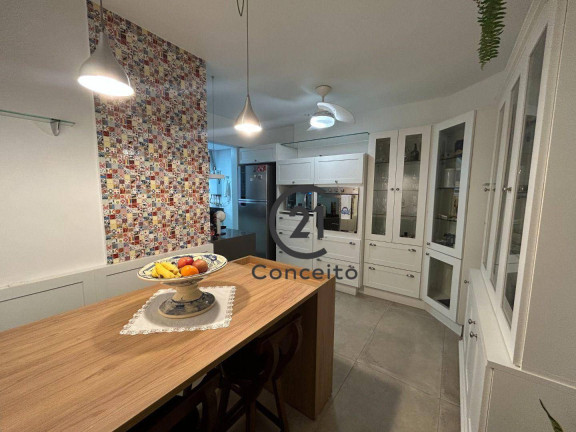 Imagem Apartamento com 3 Quartos à Venda, 126 m² em Centro - Florianópolis Imagem Apartamento com 3 Quartos à Venda, 126 m² em Centro - Florianópolis