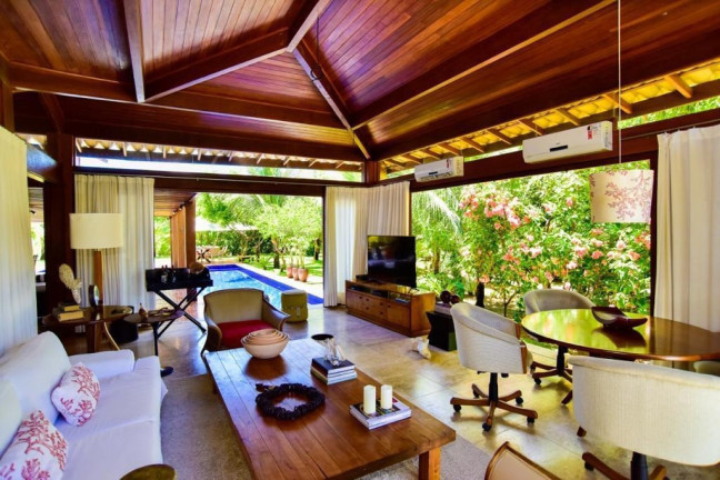 Imagem Casa com 5 Quartos à Venda, em Piscinas Naturais - Mata De São João Imagem Casa com 5 Quartos à Venda, em Piscinas Naturais - Mata De São João