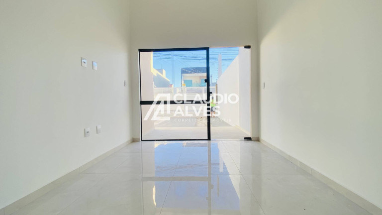 Imagem Casa com 3 Quartos à Venda, 110 m² em Cidade Nova - Feira De Santana