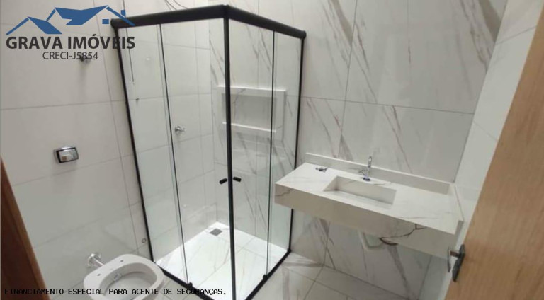 Imagem Imóvel com 3 Quartos à Venda, 67 m² em Universal