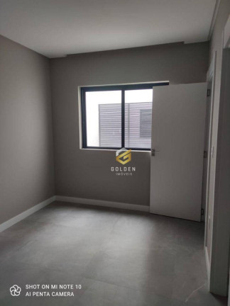 Imagem Sobrado com 3 Quartos à Venda, 220 m² em Centro - Balneário Camboriú Imagem Sobrado com 3 Quartos à Venda, 220 m² em Centro - Balneário Camboriú