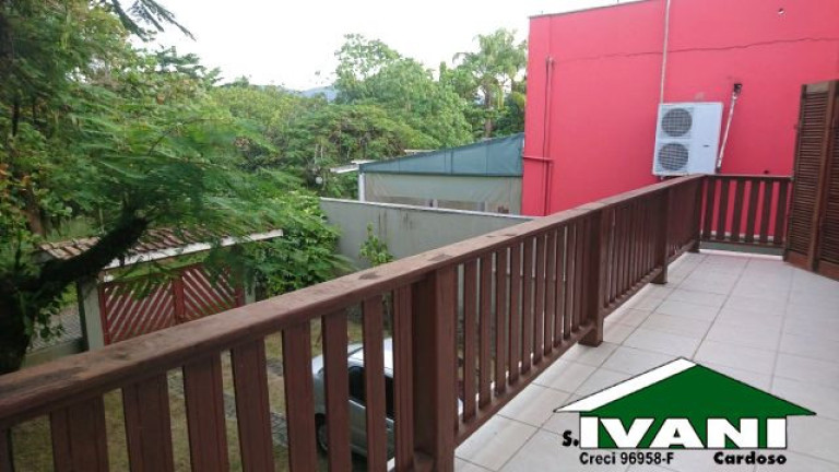 Imagem Casa com 4 Quartos para Temporada, 300 m² em Itaguá - Ubatuba Imagem Casa com 4 Quartos para Temporada, 300 m² em Itaguá - Ubatuba