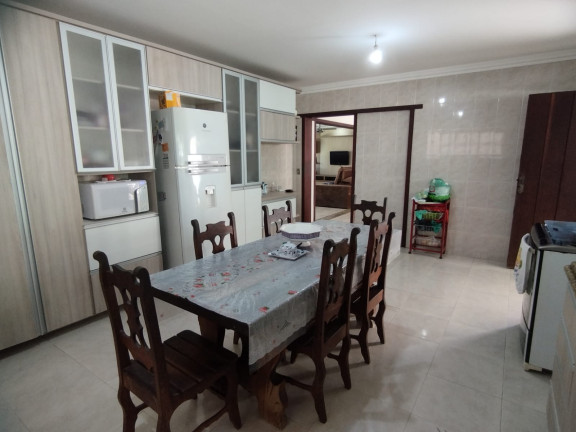 Imagem Casa de Condomínio com 4 Quartos à Venda, 301 m² em Barbudo - Araruama