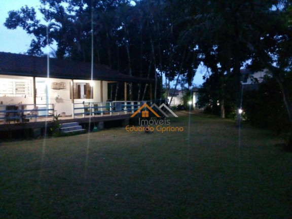 Imagem Chácara com 4 Quartos à Venda, 198 m² em Massaguaçu - Caraguatatuba