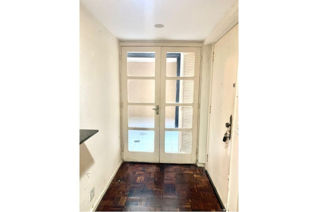 Imagem Imóvel com 2 Quartos à Venda, 73 m² em Auxiliadora - Porto Alegre Imagem Imóvel com 2 Quartos à Venda, 73 m² em Auxiliadora - Porto Alegre