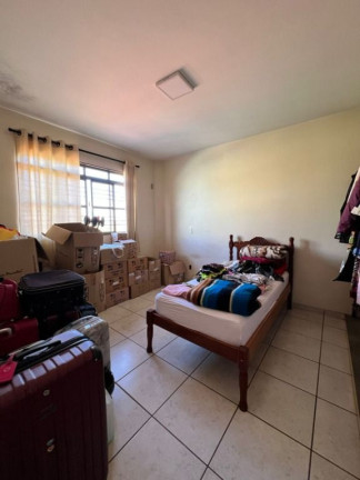 Imagem Sobrado com 4 Quartos à Venda, 330 m² em Jardim América - Goiânia Imagem Sobrado com 4 Quartos à Venda, 330 m² em Jardim América - Goiânia